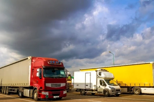 Adana Meram Nakliyat Ambarları
